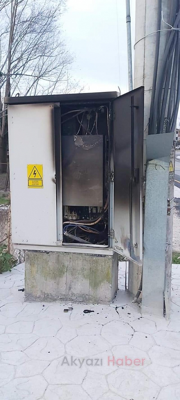 Yanan trafo yenisiyle değiştirildi