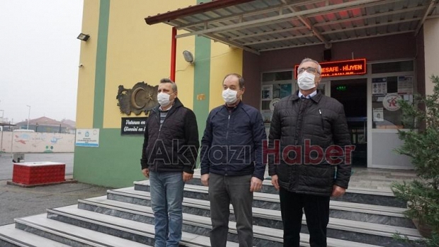 Sakarya'da tüm okullarda bayrak töreni yapıldı