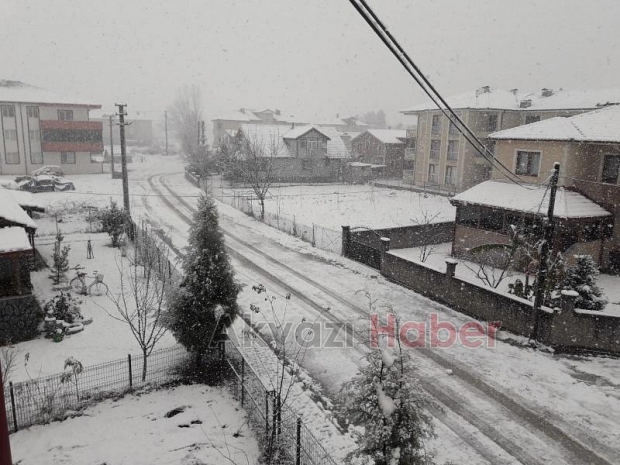 Akyazı'dan kar manzaraları