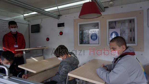 AFAD'ın simülasyon tırı Akyazı'da