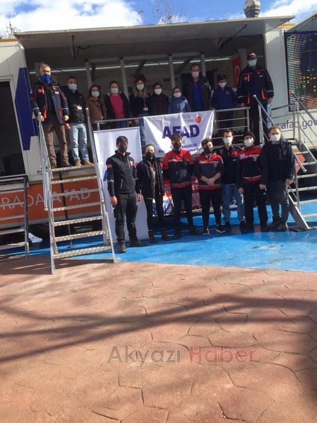 AFAD'ın simülasyon tırı Akyazı'da