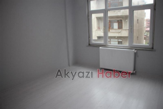 Akyazıda Satılık Daire