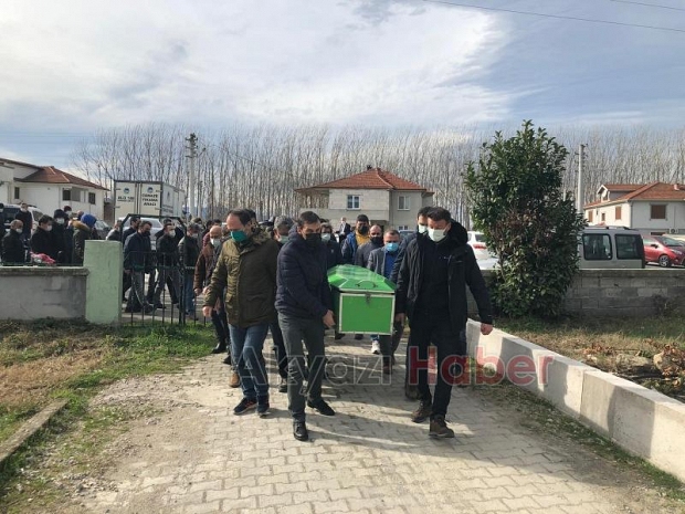 Songül Özdemir toprağa verildi
