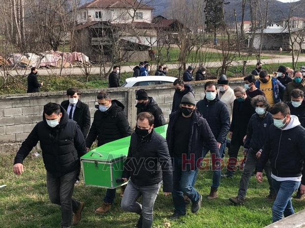 Songül Özdemir toprağa verildi