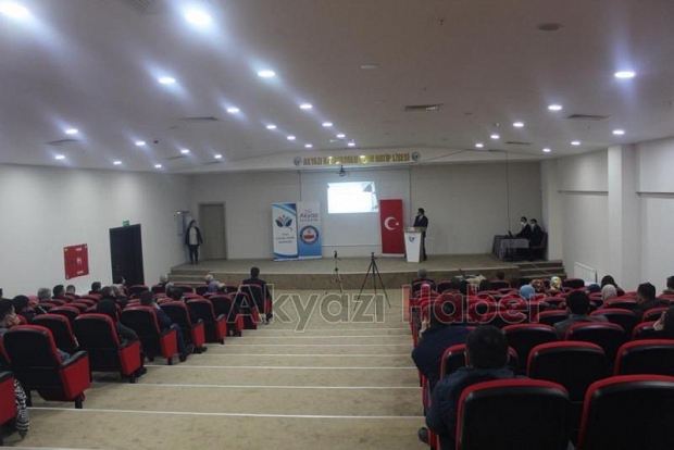 Akyazı 10Line ekibi ödüllerini aldı