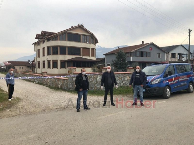 Akyazıda 2 sokak karantinaya alındı