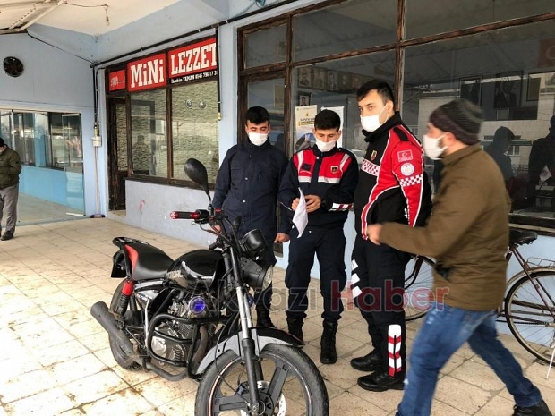Jandarmadan motosiklet denetimi