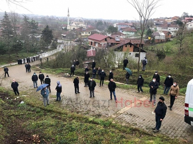 Türkan Aydın dualarla defnedildi