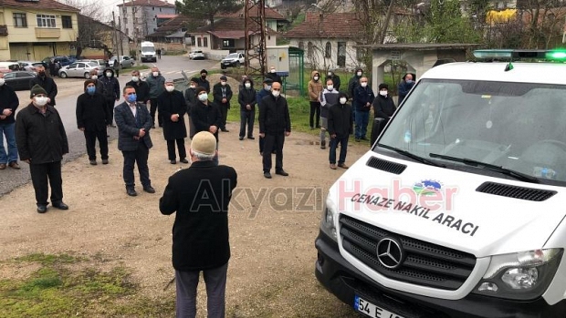 Türkan Aydın dualarla defnedildi