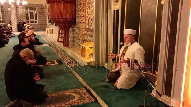Muhsin Yazıcıoğlu için Akyazı'da Kur'an okundu