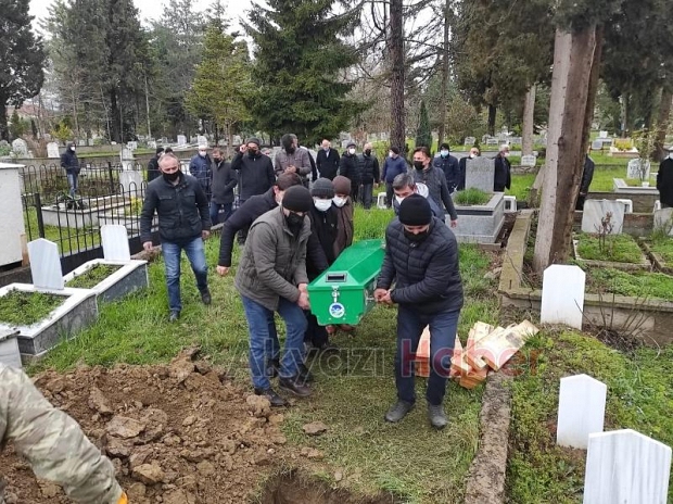Akyazı'da koronaya bir kurban daha