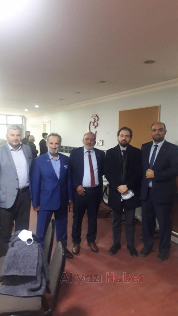 Saadet Partisi'nde Şeref Tan güven tazeledi