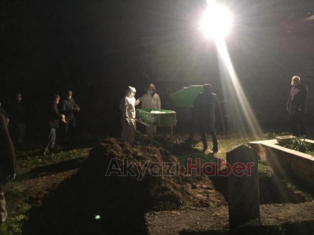 Koronadan ölen Akyazılı veteriner gece toprağa verildi