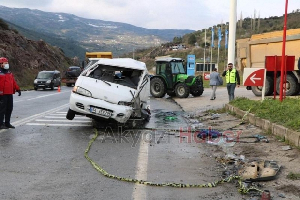 Kafa kafaya çarpıştılar