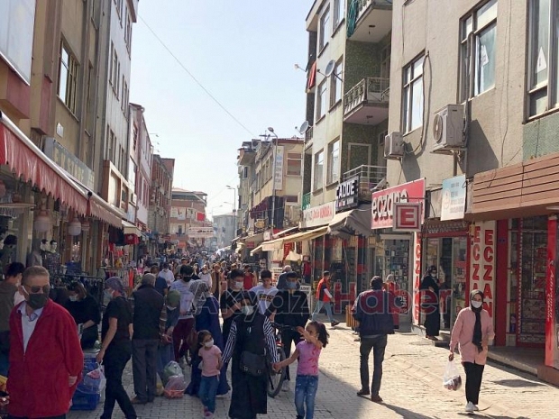 Tam kapanma öncesi yoğunluk
