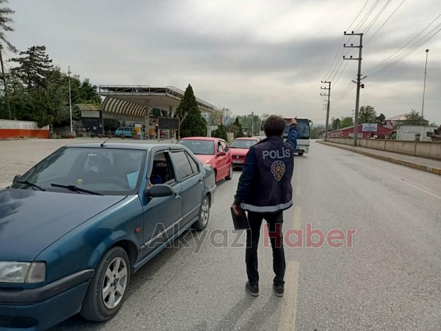 Akyazı'da polis işi sıkı tutuyor