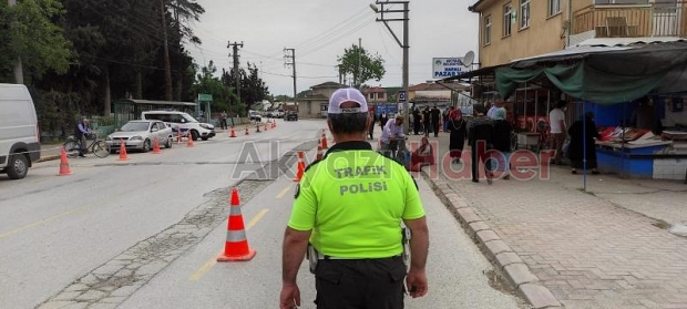 Akyazı polisinden sıkı denetim