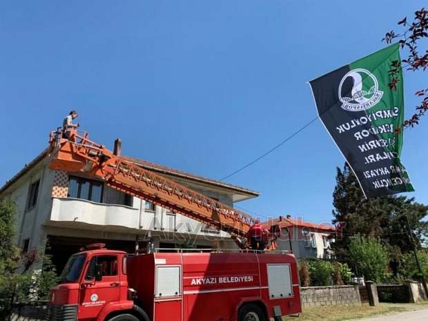 Akyazı şampiyonluk havasına girdi