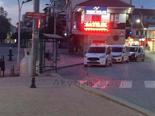 14 kişi kahvehanede çay içerken yakalandı