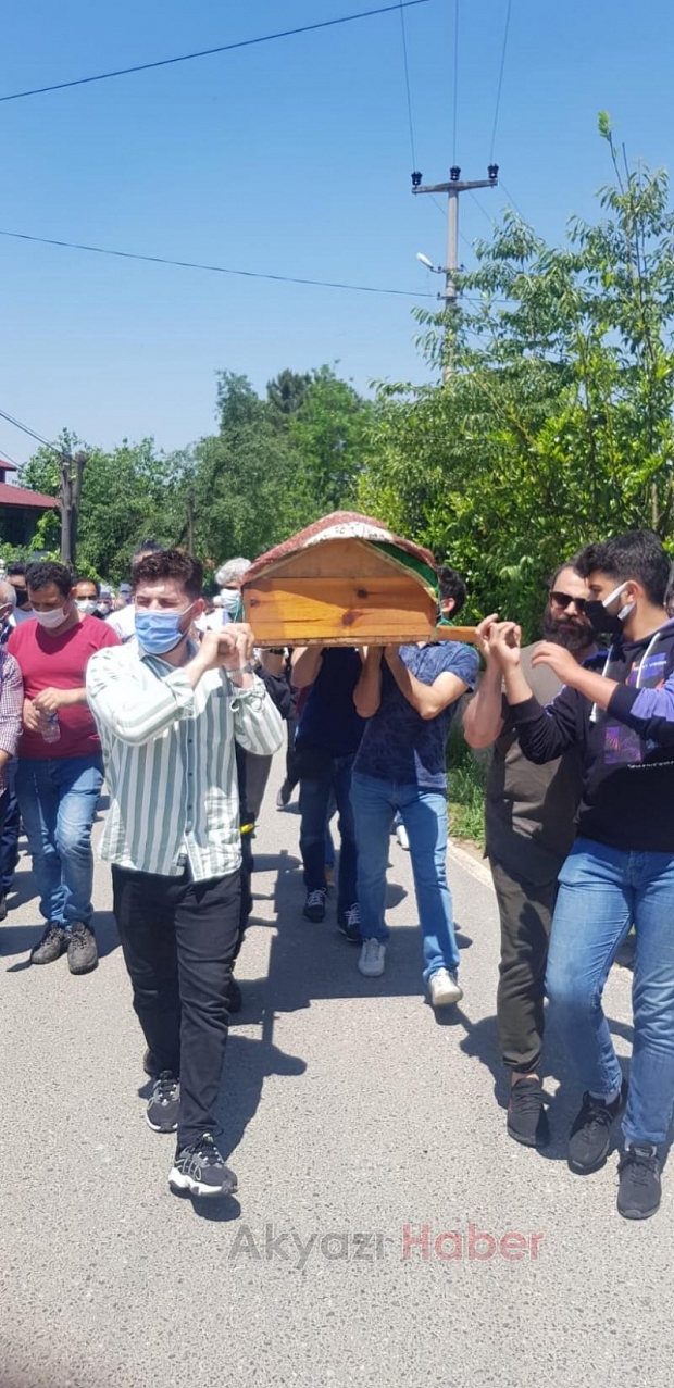 Ayşe Öztürk vefat etti