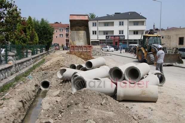 İlçe merkezinde çalışma başladı