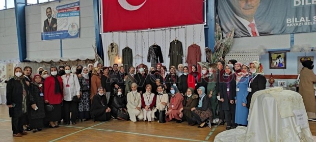Akyazı Halk Eğitim Merkezi'nden yıl sonu sergisi