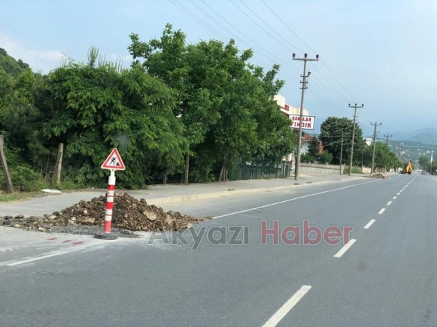 Doğalgaz geldi, kaymak gibi asfalt kesiliyor