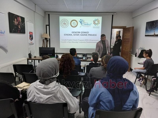 Gencim Çünkü Projesi'nde eğitimler başladı