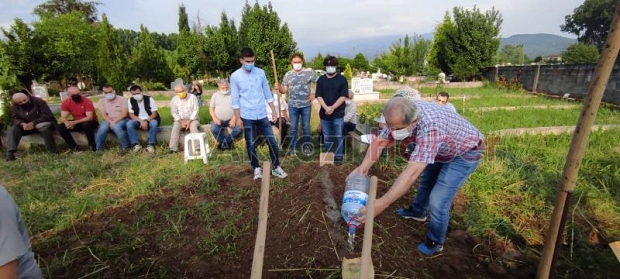 Nebahat Ünlütürk toprağa verildi