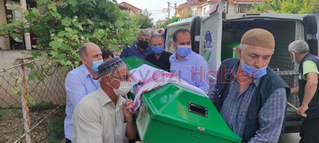 Nebahat Ünlütürk toprağa verildi