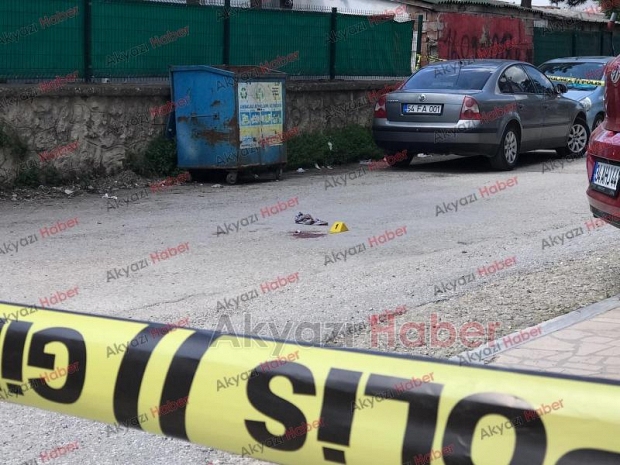 Akyazı'da dehşet; Üniversiteli kız arkadaşını bıçakladı