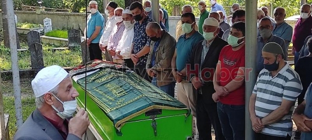 Ayşe Özkurt toprağa verildi