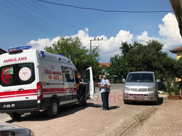 Araç durmadan inmek isteyen kadın yolcu düşerek hastanelik oldu