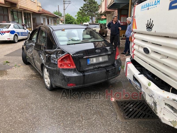 Kamyon refüjü aşıp karşı yöne geçti