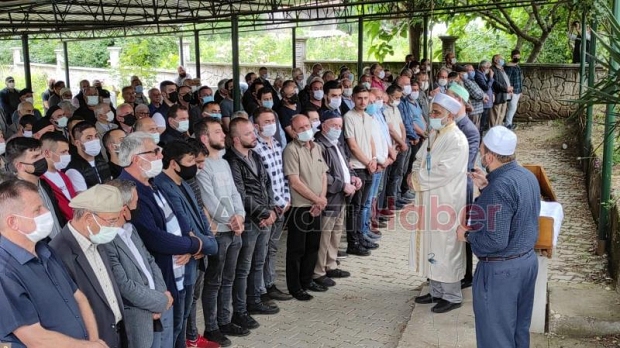 Recep Kuş Defnedildi