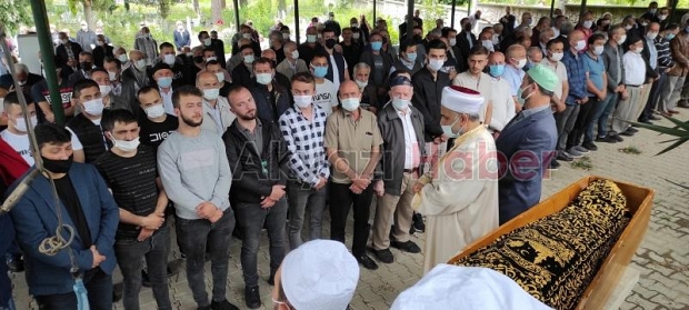 Recep Kuş Defnedildi