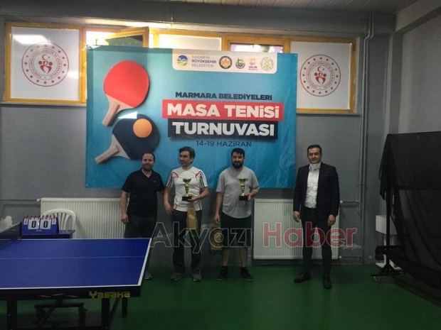 Masa Tenisi Turnuvası'na damga vurdular