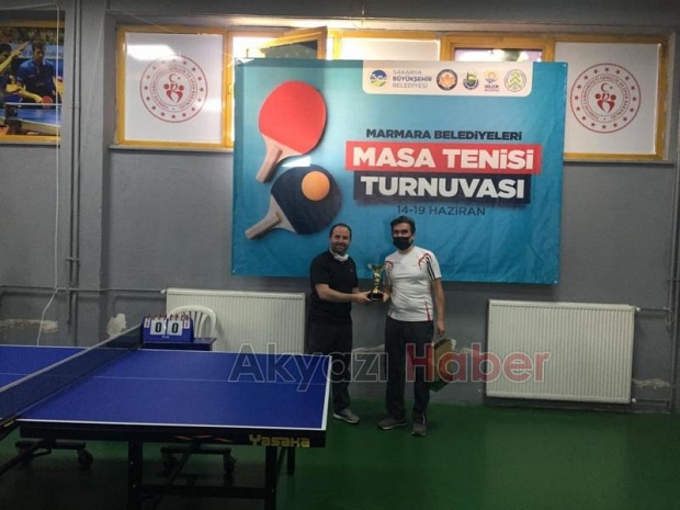 Masa Tenisi Turnuvası'na damga vurdular