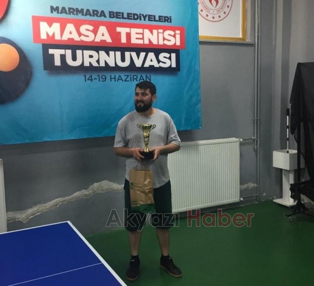 Masa Tenisi Turnuvası'na damga vurdular