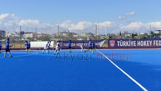 Akyazı Boybeyi Hokey Takımı 1.Lig'de
