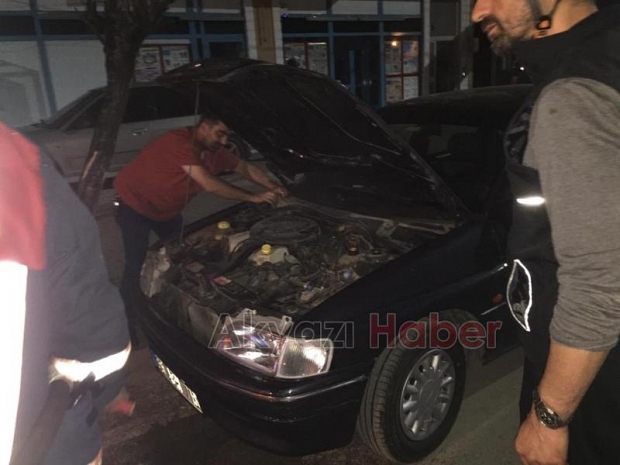 Otomobil alev aldı