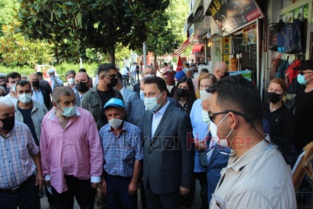 Ali Babacan İlçe Kongresi için Akyazı'ya geldi
