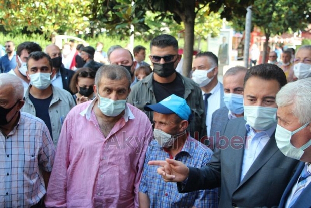 Ali Babacan İlçe Kongresi için Akyazı'ya geldi