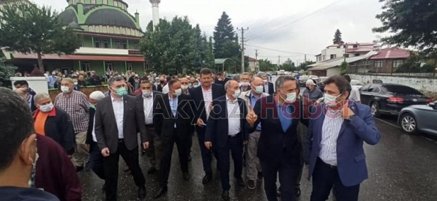 Yaşar Akgün toprağa verildi