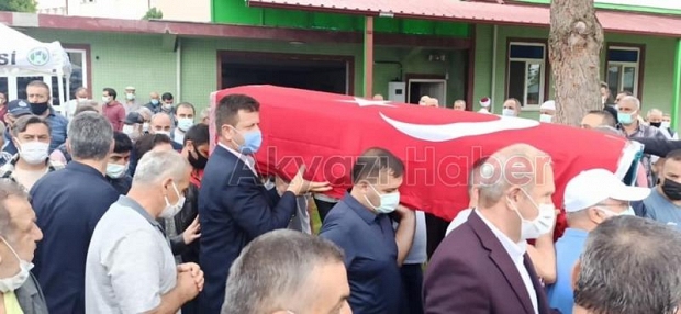 Yaşar Akgün toprağa verildi