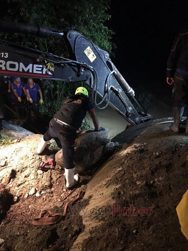 Sel sularına kapılan yaşlı adamın cansız bedeni bulundu