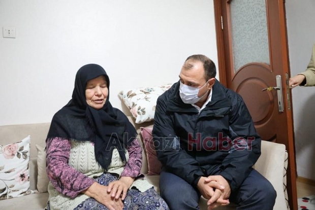Selde hayatını kaybeden Özkul'un ailesini ziyaret etti