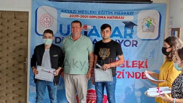 Mesleki Eğitim Merkezi'nde diploma heyecanı