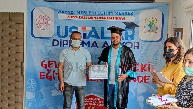 Mesleki Eğitim Merkezi'nde diploma heyecanı