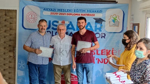 Mesleki Eğitim Merkezi'nde diploma heyecanı